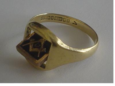 18k Yellow Gold Diamond Blue Lodge Masonic Ring 1.00 Ctw | Sarraf.com
